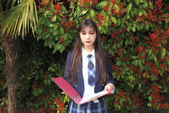 说明: C:\Users\Administrator\Desktop\英国威廉集团 党史宣讲团举办“春深时读书，养一身浩然”小橘灯读书交流活动\图片和视频\图片2.jpg